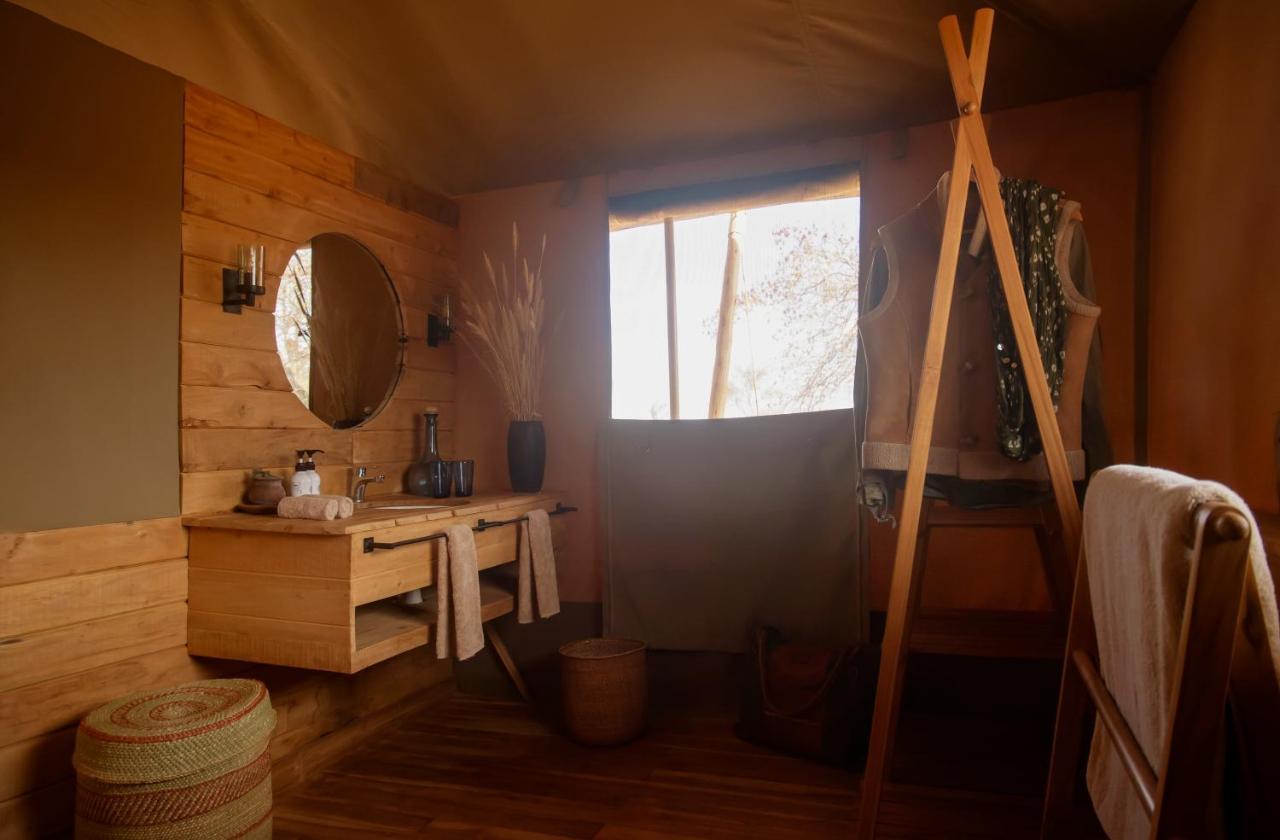 Olkeri Camp Otel Olmotoni Dış mekan fotoğraf